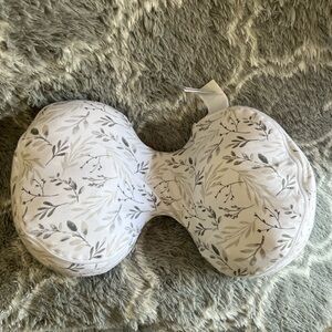 Boppy Side Sleeper Pregnancy Pillow